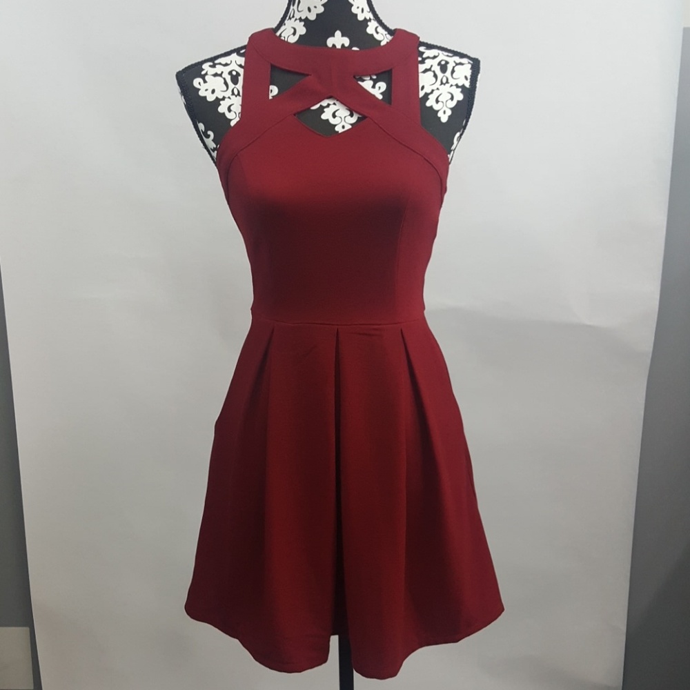 Speechless Garnet Sleeveless Dress